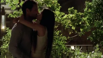 Michelle Carpente, Veronica Logan, Michela Quattrociocche - Scusa ma ti chiamo amore (2008)