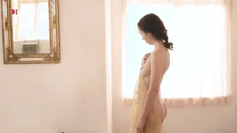 Sarah Born - Lina (2017)