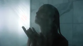 Sarah Rose Harper – The Last Days of Capitalism (2020)