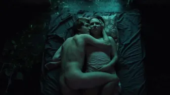 Miri Ann Beuschel - Forældre (2016)