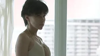 Beatrice Dalle, Daphne Duplaix, Mercy Lopez, Sarah Lassez - The Blackout (1997)