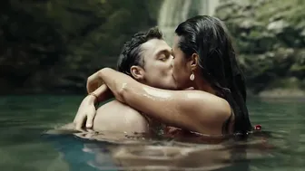 Ekaterina Stulova, Anfisa Chernykh, etc - Mezhdu nami leto (2024)