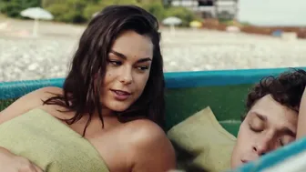 Ekaterina Stulova, Anfisa Chernykh, etc - Mezhdu nami leto (2024)