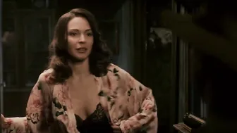 Alyona Mikhailova, Agniya Ditkovskite (Agne Ditkovskyte) - Za chas do rassveta s01e08 (2021)