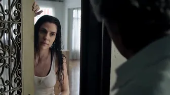 Rafaela Mandelli - Intimidade Entre Estranhos (2018)