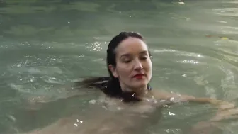 Anais Demoustier - Old Fashioned (La pièce rapportée) (2020)