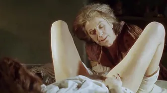 Candela Pena, Maribel Verdu, Penelope Cruz, Ana Risueño - La Celestina (1996)