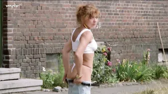 Claudia Schmutzler, Marie Gruber - Go Trabi Go (1991)