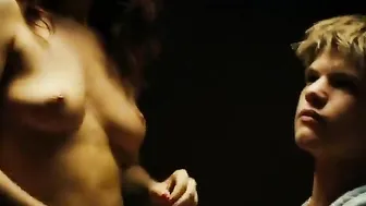 Pascale Bussieres, Valerie Blain - Marecages (2011)