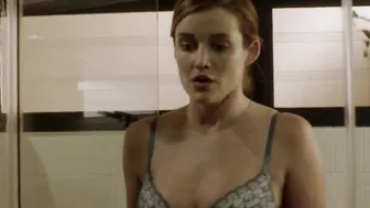 Sarah Dumont - Serpent (2017)