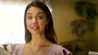 Olivia Culpo, Adelaide Kane, etc - The Swing of Things (2020)