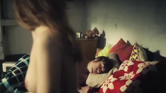 Emma Drogunova, Luise Aschenbrenner - Disko 76 s01e01-06 (2024)