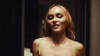 Lily-Rose Depp - The Idol s01e04 (2023)