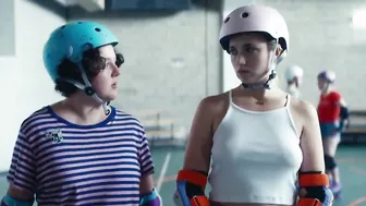 Chloe Jouannet, Sophie-Marie Larrouy - Derby Girl s01e01-07 (2020)