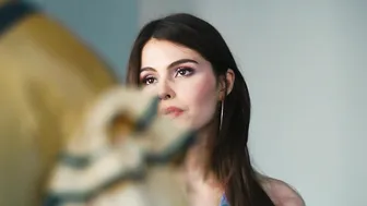 Magdalena Laubisch, Malaya Stern Takeda, Isabel Harder Pargana, AnaÏs Astan Meyer, Lo Rivera, Dana Herfurth - Love Addicts s01e01-08 (2022)