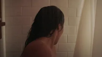 Hafsia Herzi, Sarah Kazemy, Lucy Walters - This Teacher (2018)