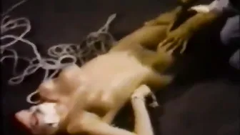 Kidnapped Girls Agency (1985)