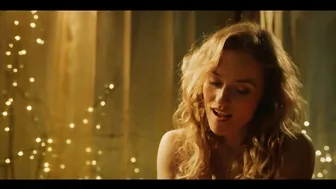 Nienke Van Hofslot - Women of the Night (Keizersvrouwen) s01e09 (2019)