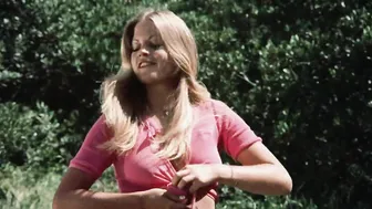 Candice Rialson, Joan Blackman - Pets (1974)