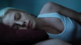 Alyona Mikhailova - Lyubi ikh vsekh (2019)