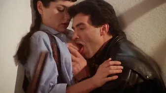 Tinì Cansino, Valentina Visconti, Rena Niehaus - Arabella Black Angel (1989)