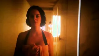 Noémie Merlant, Chacha Huang - Emmanuelle (2024)