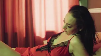 Kate Palmerston, Claudine Helen - Assistant (2021)