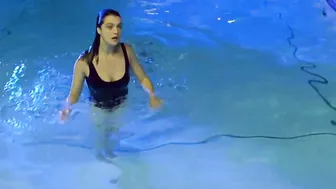 Rachel Weisz - I Want You (1998)