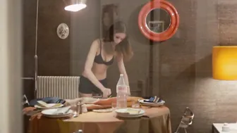 Anicée Alvina - Les grands sentiments font les bons gueuletons (1973)