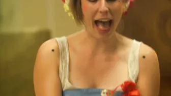 Jenz Mau, Franziska Barth, Alice Rzezonka - Pieces (Häppchenweise) (2013)