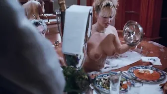 Tatjana Simic, Amanda Redington, Chantal Kempen - Flodder in Amerika! (1992)