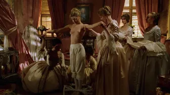 Gabriella Pession, Lola Pagnani - Ferdinando e Carolina (1999)