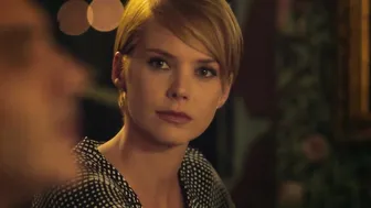 Niki Vakali, Andrea Osvart – Worlds Apart (Enas allos kosmos) (2015)