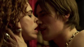 Billie Piper – Penny Dreadful s01e02 (2014)