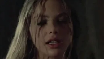 La stanza del vescovo (1977)