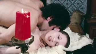 Tout le monde il en a deux (1974)