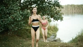 Anna Balabanova, Anna Griva, Varvara Shatalova - Semeynyye prizraki s01e01e03e04 (2024)