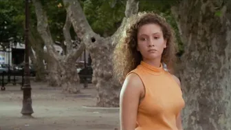 On se calme et on boit frais à Saint-Tropez (1987)