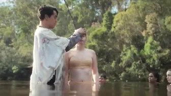 Michela De Rossi, Max McKenna, Jana Zvedeniuk, Phoebe Grainer, Gemma Ward, Anna Skellern, Maddison Coluccio - While the Men are Away s01e05-08 (2023)