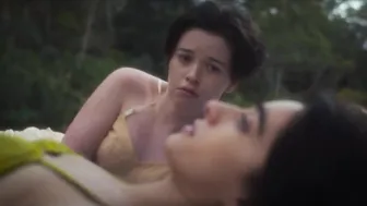 Michela De Rossi, Max McKenna, Jana Zvedeniuk, Phoebe Grainer, Gemma Ward, Anna Skellern, Maddison Coluccio - While the Men are Away s01e05-08 (2023)