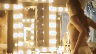 Claudia Abreu, Valentina Sampaio - Berenice Procura (2017)