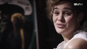 Marie Denarnaud, Aissa Maiga - Mystere a la Tour Eiffel (2015)