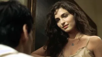 Erika Marozsan – Gloomy Sunday (Gloomy Sunday - Ein Lied von Liebe und Tod) (1999)