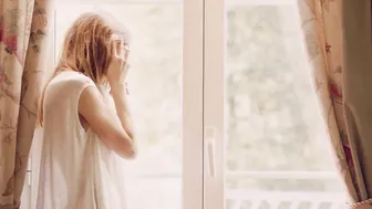 María Valverde - It's Now or Never (Ahora o nunca) (2015)