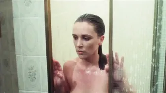 Lady Stay Dead (1981)