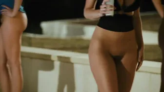 Claudia Pena, Ava Santana, Beverly D'Angelo - Harold & Kumar Escape from Guantanamo Bay (2008)