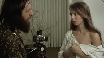 Cinzia Mambretti, Cristina Moranzoni, Annarita Grapputo, Lidia Costanzo, Anna Curti, Daniela Grassini, Lidia Di Corato, Ilona Staller, etc. - The Teenage Prostitution Racket (Storie di vita e malavita) (1975)