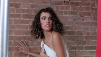 Frances Raines, Natalie O'Connell, LeeAnne Baker, Adriane Lee, Amy Brentano - Breeders (1986)