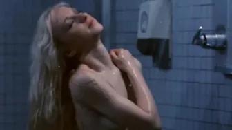 Natalie O'Connell, Frances Raines, Carey Zuris, Renata Cobbs, Jennifer Delora, etc - Bad Girls Dormitory (1986)