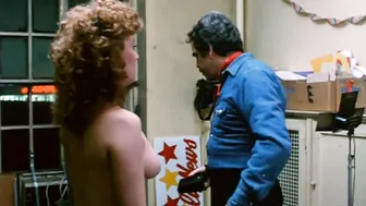 Natalie O'Connell, Frances Raines, Carey Zuris, Renata Cobbs, Jennifer Delora, etc - Bad Girls Dormitory (1986)